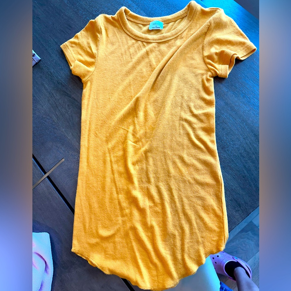 EUC Aritzia Wilfred Desiree Top XS Tuscan Sun